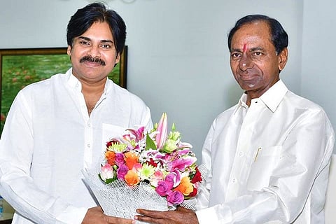 Pawan Kalyan meet with KCR on NY Eve raises eyebrows