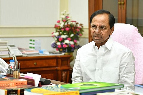 KCR extends lockdown in Telangana till May 7, all food delivery banned