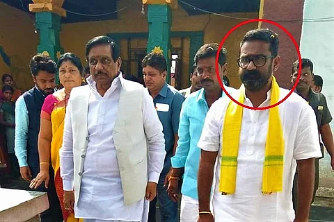 Hyd HC stays arrest warrant against AP deputy CM’s son in YSRCP leader's murder case