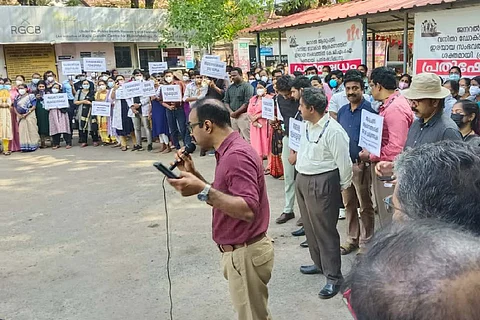 Members of KGMOA staging a protest
