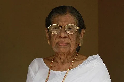 Elderly woman with glasses
