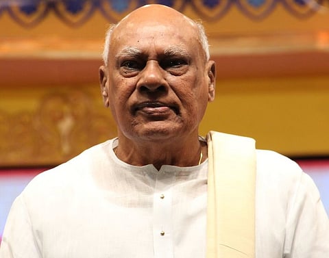 Governor's praise for Jayalalithaa draws flak from opposition parties