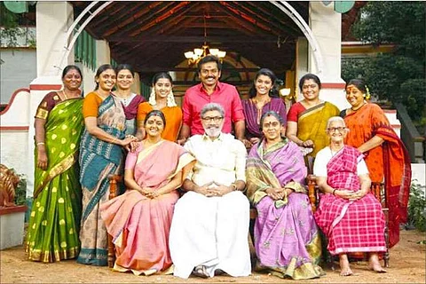 In pics: Karthi's 'farmer' look from 'Kadai Kutty Singam'