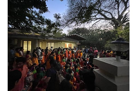 Protesting students assembled at Kalakshetra