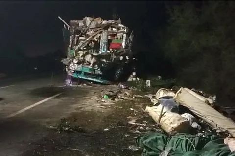 Bus badly damaged in accident in Karnataka near Hubballi, nine people were killed in the accident