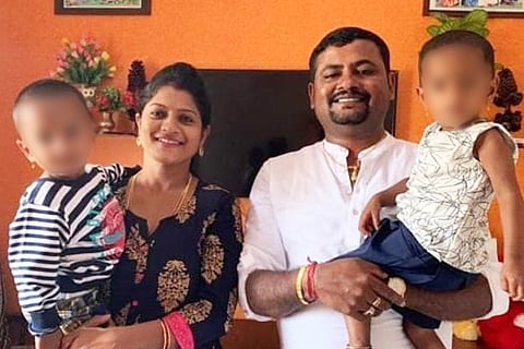 Pranav, Pranathi, their mother Jyothi and their father