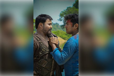 Nivin Pauly fractures arm on 'Kayamkulam Kochunni' sets