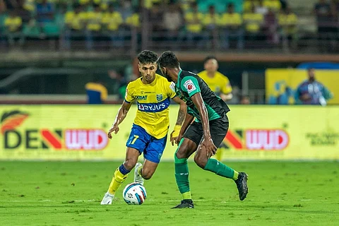 Kerala Blasters end their 10-game winless streak with a resounding 3-0 victory
