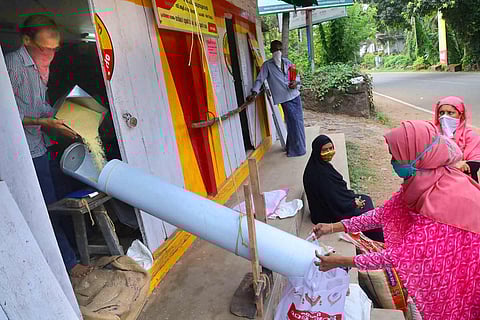 Select Kerala ration shops to offer banking services from May