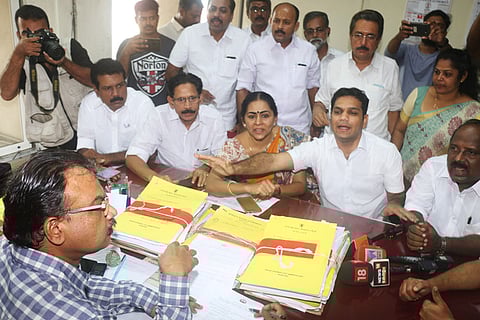 After Kochi Mayor’s sit-in protest over bad roads, Kerala Water Authority promises action