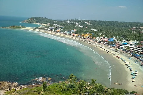 Beachside cafes in Kerala violate liquor policy, want govt to relax norms