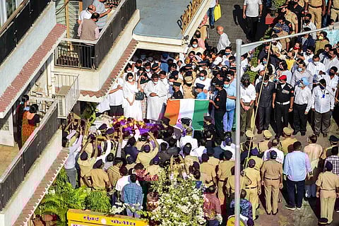 Lata Mangeshkar's body kept for people to pay their last respects
