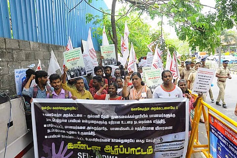 Kalakshetra row: SFI and other Left orgs protest in solidarity with students
