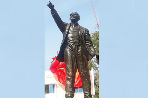 12-feet Lenin statue unveiled in TN's Tirunelveli