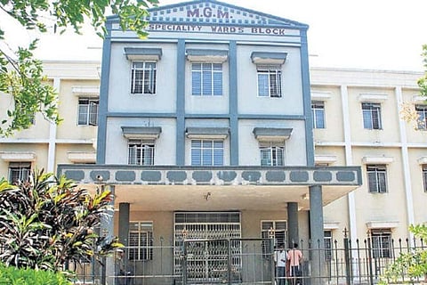 MGM hospital superintendent resigns