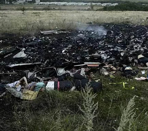 Half of MH17 victims identified