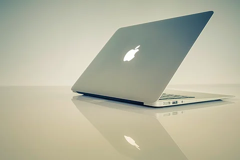 Apple rumoured to be working on hybrid MacBook with LTE capabilities