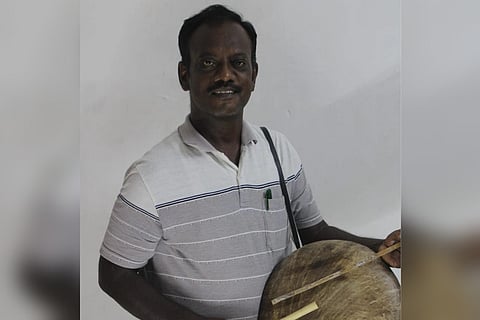 Manimaran with parai
