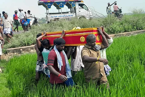 Dalit family in Thoothukudi allegedly denied use of road to crematorium