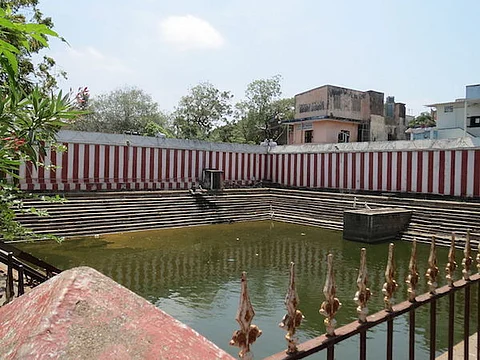 Chola-era tank in Chennai turns dumping ground