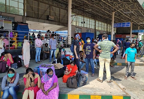 Free bus service for migrant workers from Karnataka extended for two more days