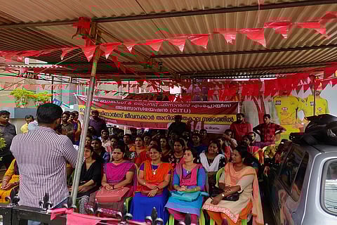 Muthoot protest: Truce meeting called by Minister fails as management fails to show up