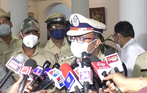 mysuru police commissioner reporters