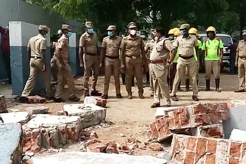 Tirunelveli school wall collapse