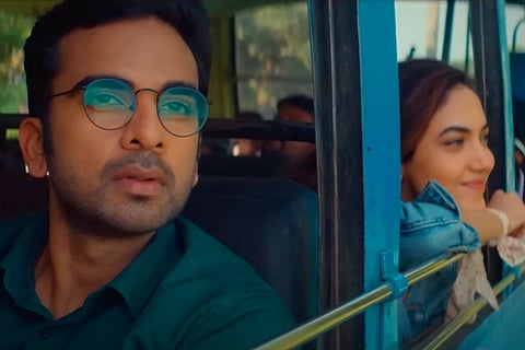 Ashok Selvan and Ritu Varma in Nitham oru Vaanam