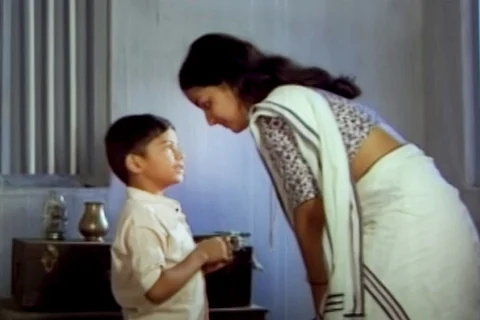 A scene from 'Oppol'