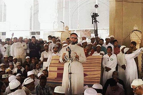 Sedition complaint filed against Owaisi for promising legal help to Hyd men arrested by NIA