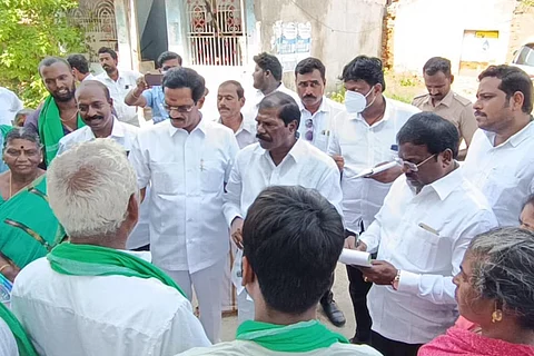 PMK 7-Member Committee meets Parandur village residents