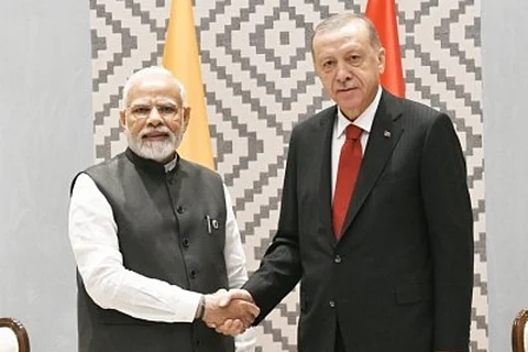 Prime Minister Narendra Modi congratulates Recep Tayyip Erdogan