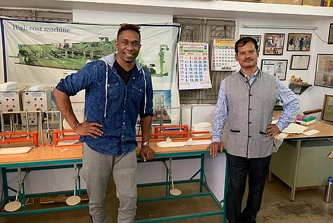 Cricketer Dwayne Bravo meets 'Padman' Arunachalam Muruganantham in Coimbatore