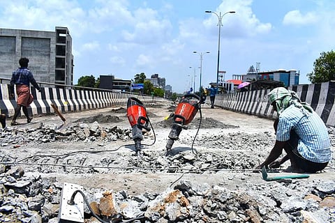 The bridge, which was constructed during the previous United Democratic Front government rule, had broken due to poor constructionThe bridge, which was constructed during the previous United Democratic Front government rule, had broken due to poor construction.