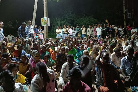 Parandur residents protesting
