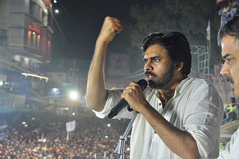 JSP chief Pawan Kalyan slams Reliance, wants inquiry on KG basin oil exploration