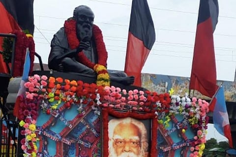 Madras HC advocate arrested for hurling shoe at Periyar statue in Chennai