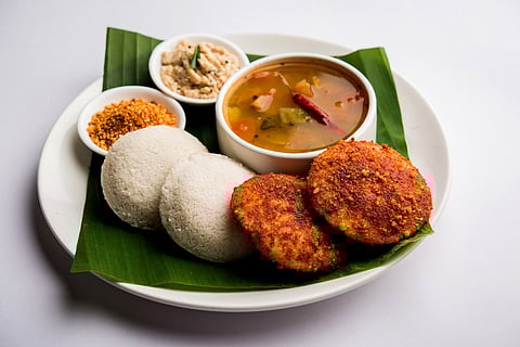 Idli sambhar chutney podi
