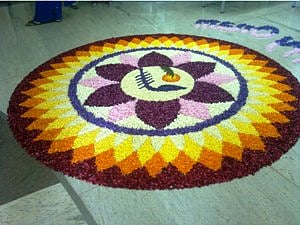 This Onam kuppi-kkalam, not poo-kkalam