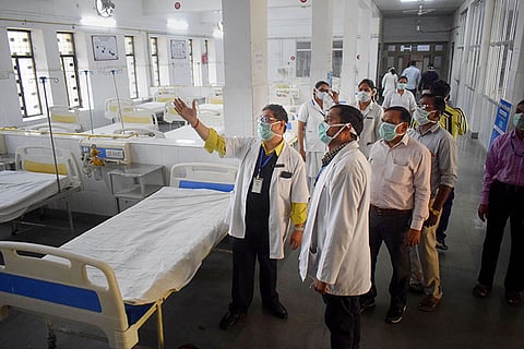 Coronavirus: Karnataka cancels leaves for govt doctors, health workers