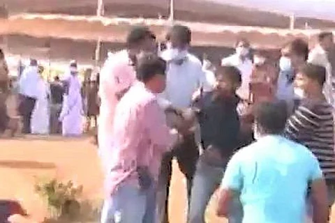 NIMZ Protestors being removed from public hearing site in Sangareddy