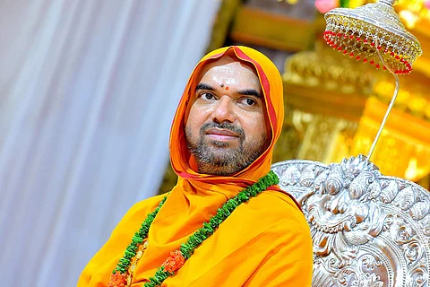 Raghaveshwara Bharathi, head seer of the Ramachandrapura Math in Karnataka