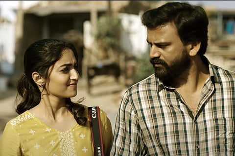 Reba and Dhananjay in Rathnan Prapancha still