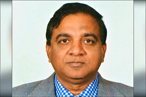 Judge who acquitted accused in Mecca Masjid blast resigns, raises eyebrows