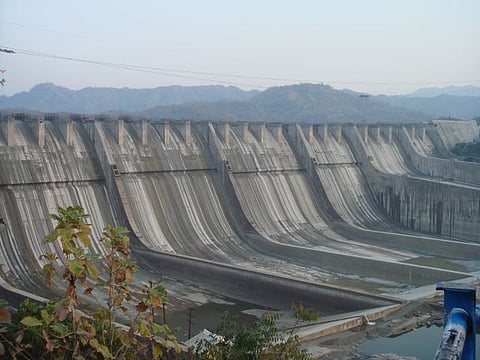 Gujarat hails decision to raise Narmada dam height, activists protest
