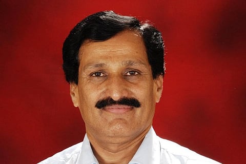 Tumkur Cong MP to contest against Deve Gowda as an independent
