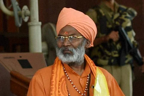 EC sends show cause notice to Sakshi Maharaj for 'four wives, 40 children' remark