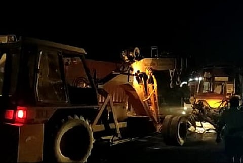 Six tourists from Nepal die after omni buses collide in TN's Salem