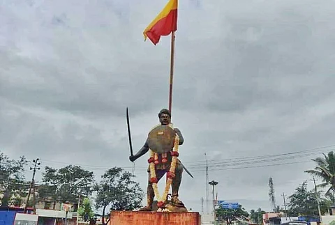 Protests erupt in Karnataka's Belagavi over installation of Sangolli Rayanna statue